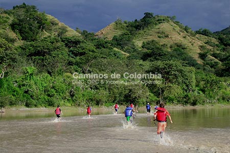 Estudiantes turismo naturaleza