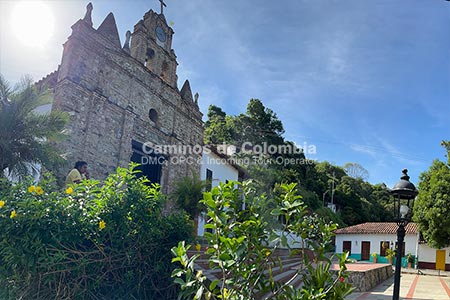 Paseando por la Historia y el Vino, Santa fe de Antioquia